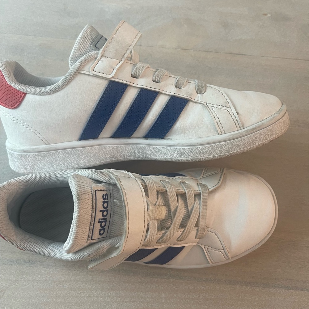 Adidas Boys size 2